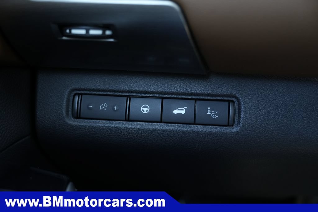 Used 2022 Nissan Pathfinder Platinum w/ Cargo Package AWD/4WD image 47
