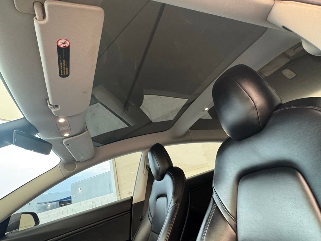 Used 2018 Tesla Model 3 Long Range image 24