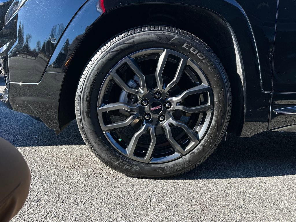 Used 2022 GMC Terrain Denali w/ Black Diamond Edition image 29