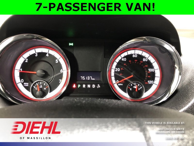 Used 2018 Dodge Grand Caravan SXT image 25