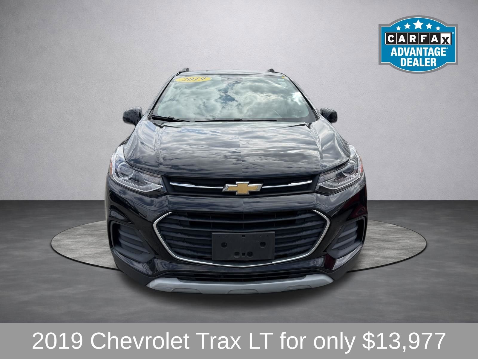Used 2019 Chevrolet Trax LT w/ LT Convenience Package image 8