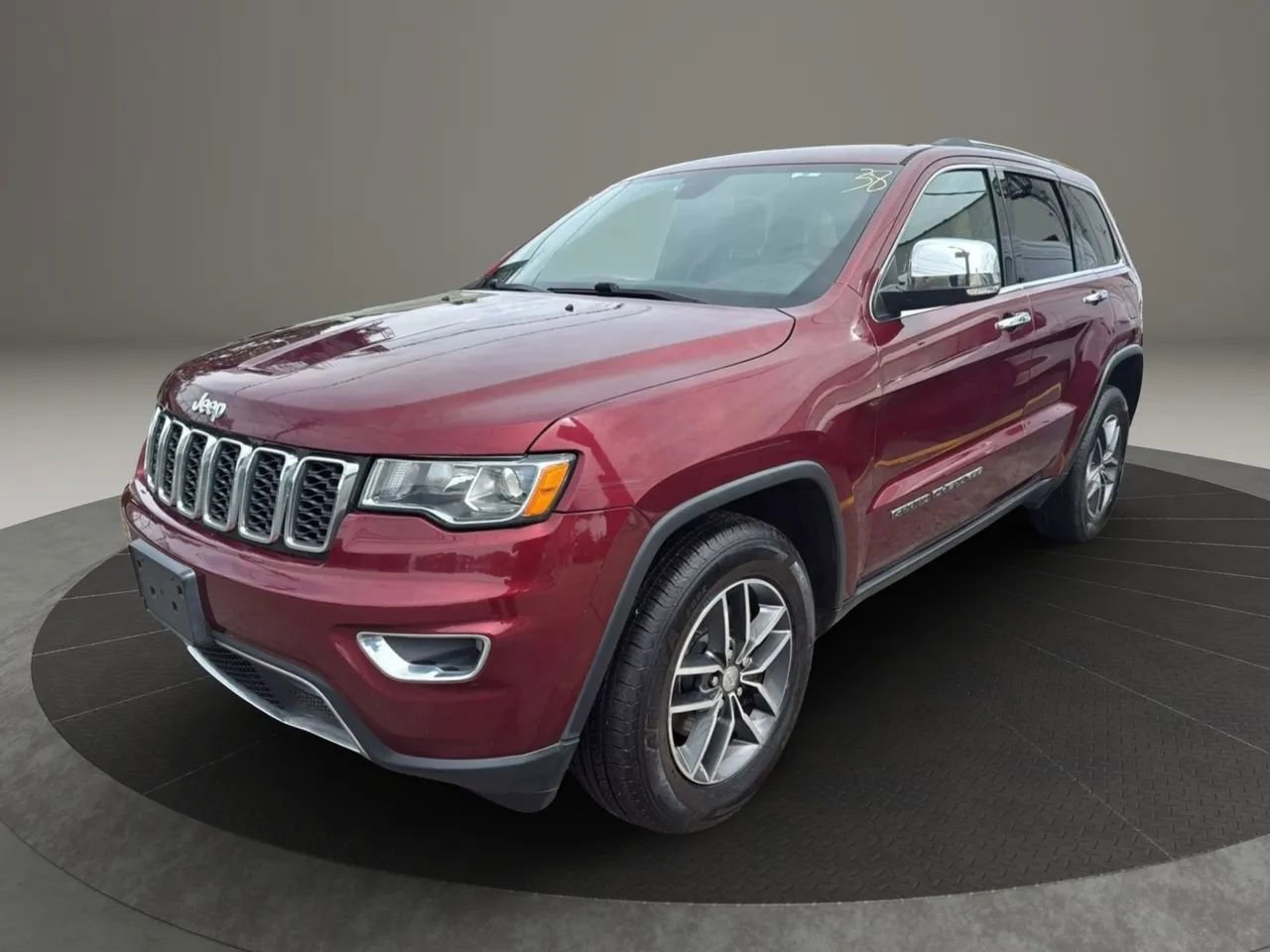 Used 2018 Jeep Grand Cherokee Limited