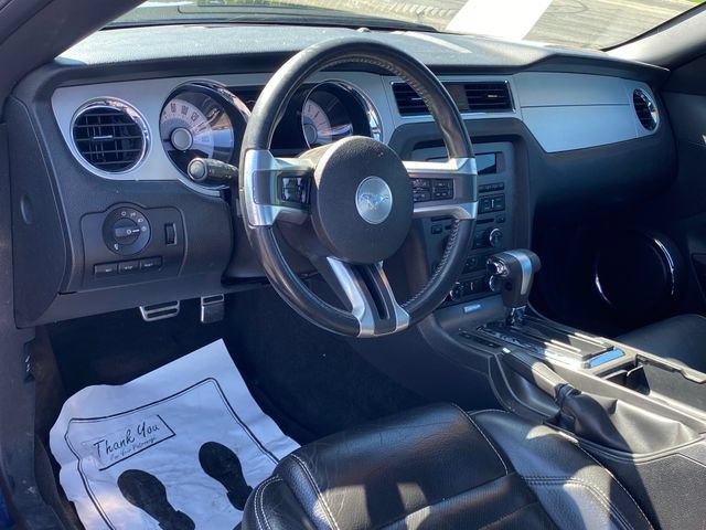 Used 2012 Ford Mustang Premium RWD image 5