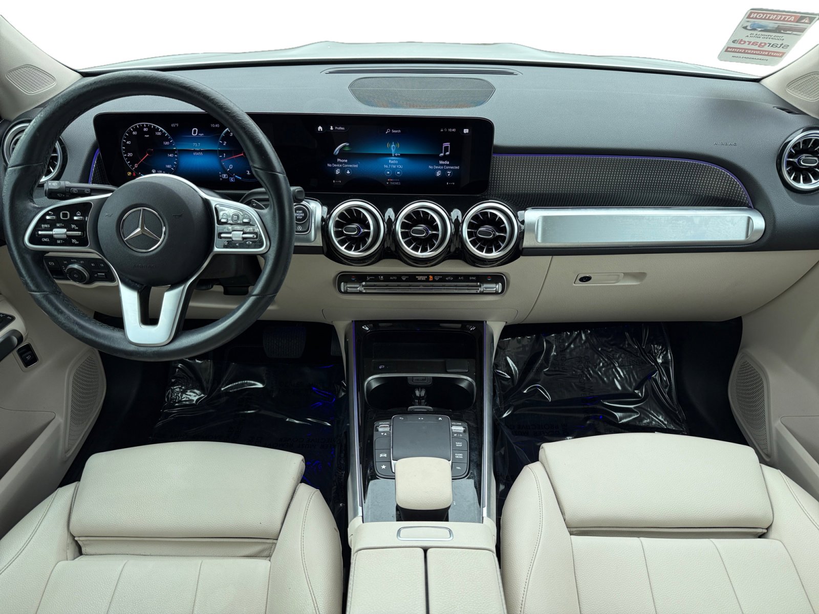 Used 2022 Mercedes-Benz GLB 250 w/ Premium Package Lite image 10
