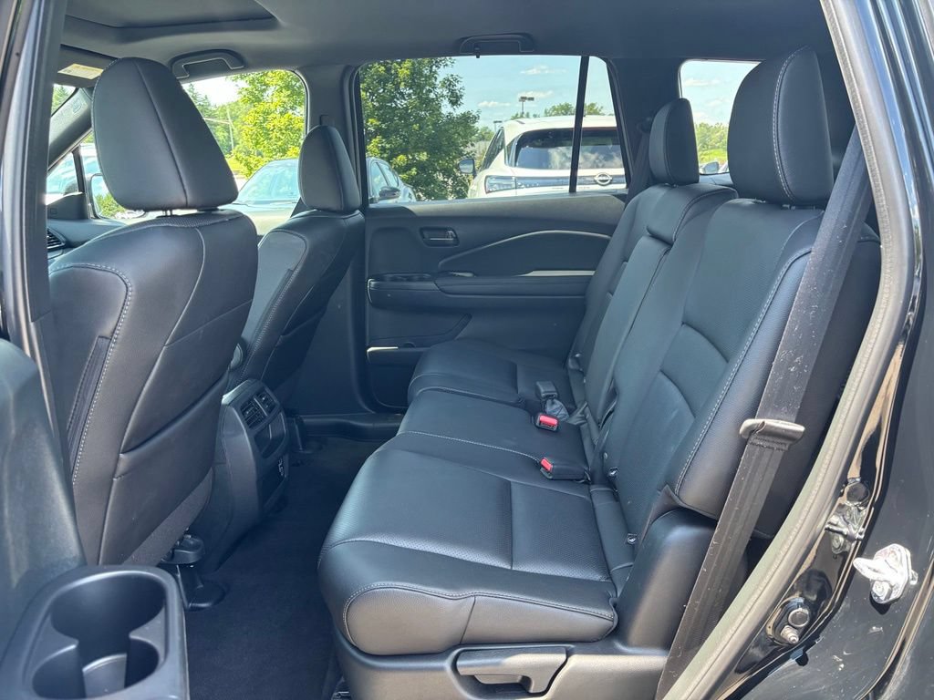 Used 2023 Honda Passport EX-L image 15