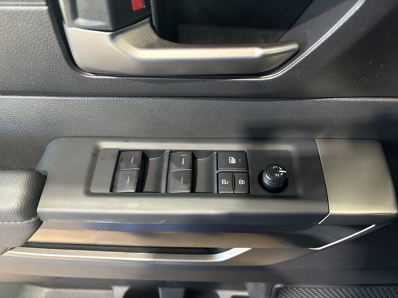 New 2026 Toyota Tundra SR5 AWD/4WD image 13