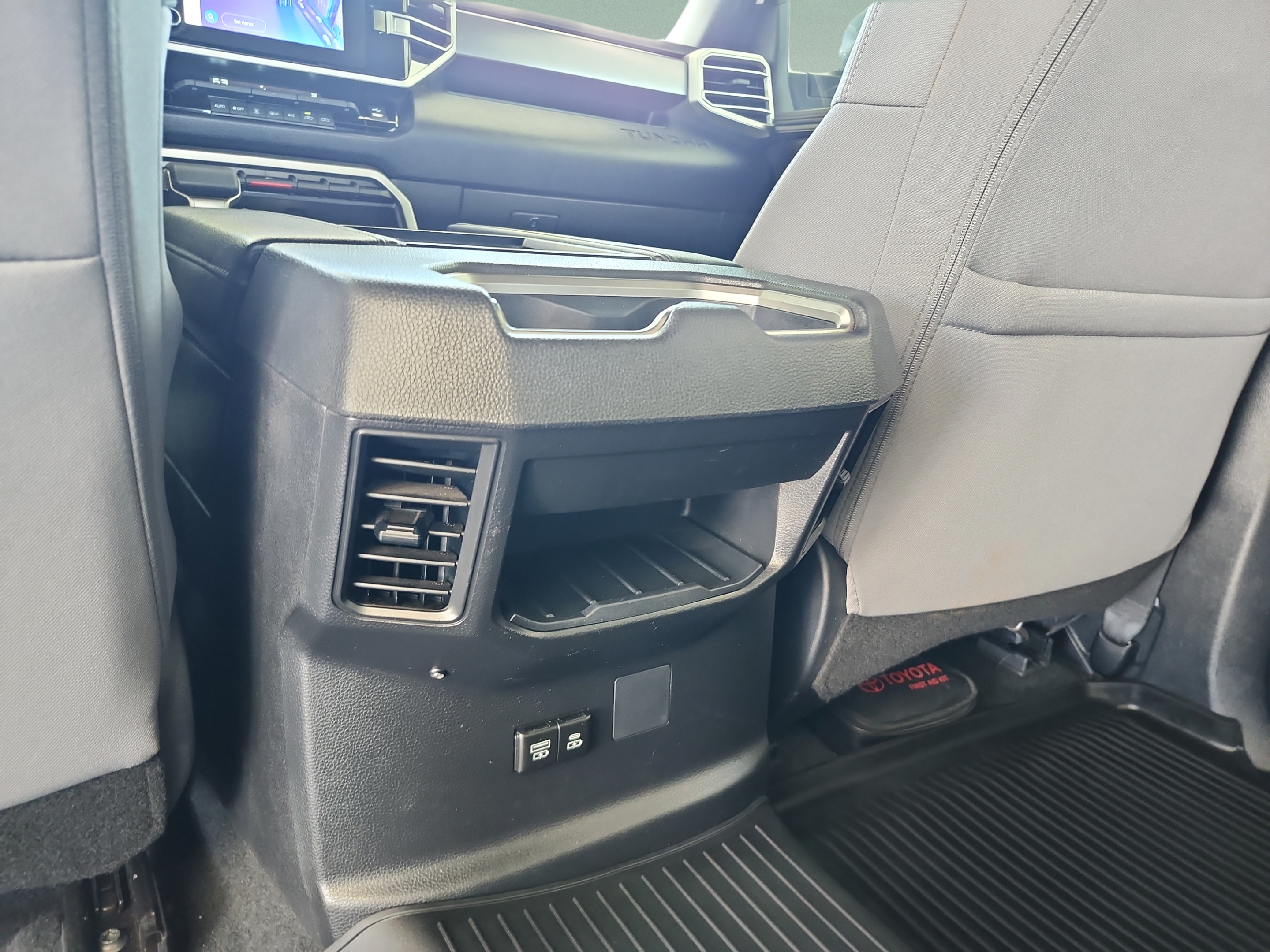 Used 2025 Toyota Tundra SR5 AWD/4WD image 18