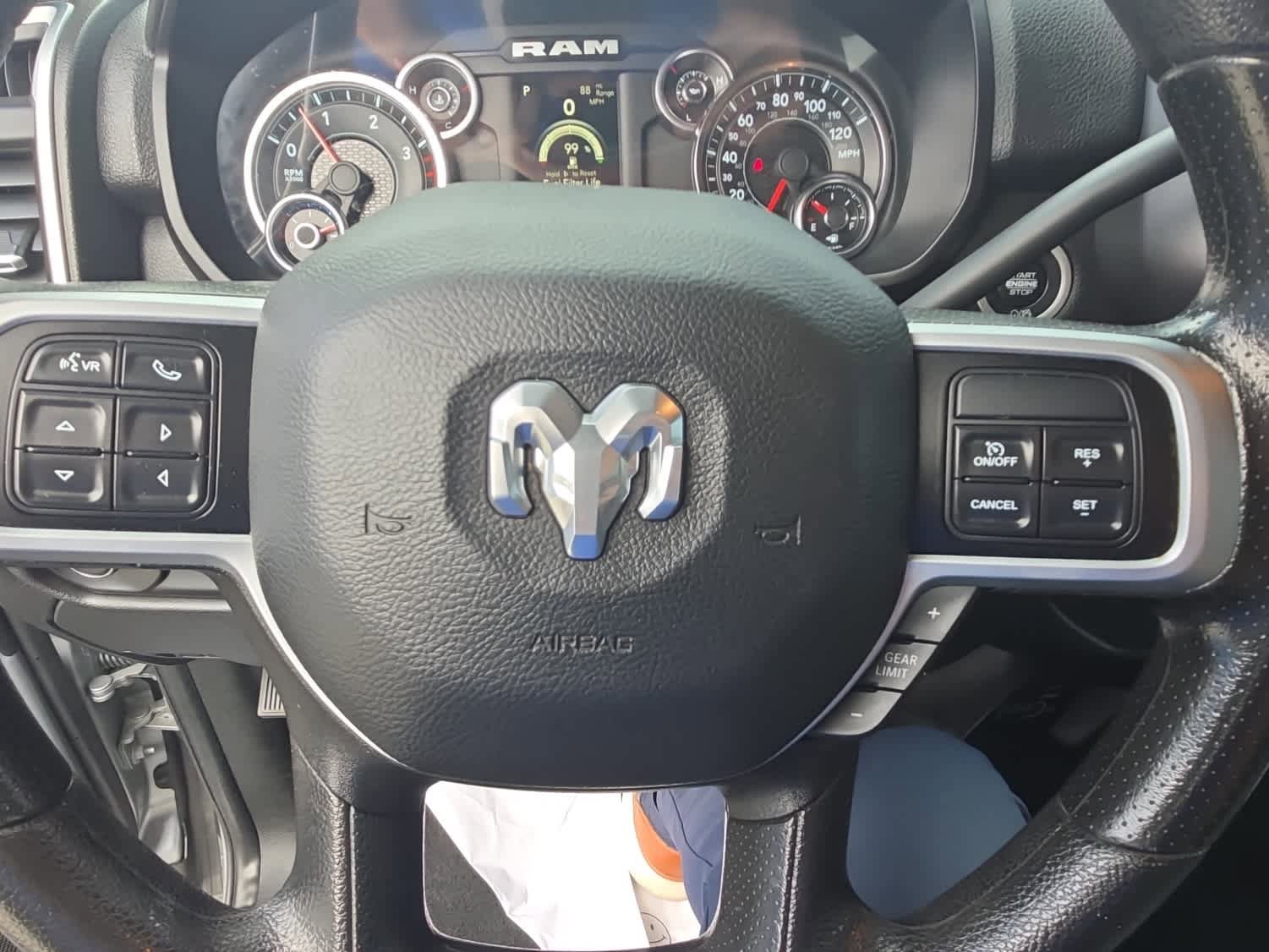 Used 2022 RAM 2500 Big Horn AWD/4WD image 23