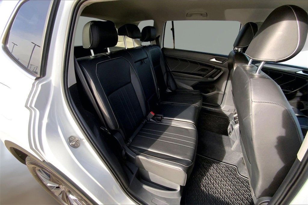 Used 2022 Volkswagen Tiguan SE image 26