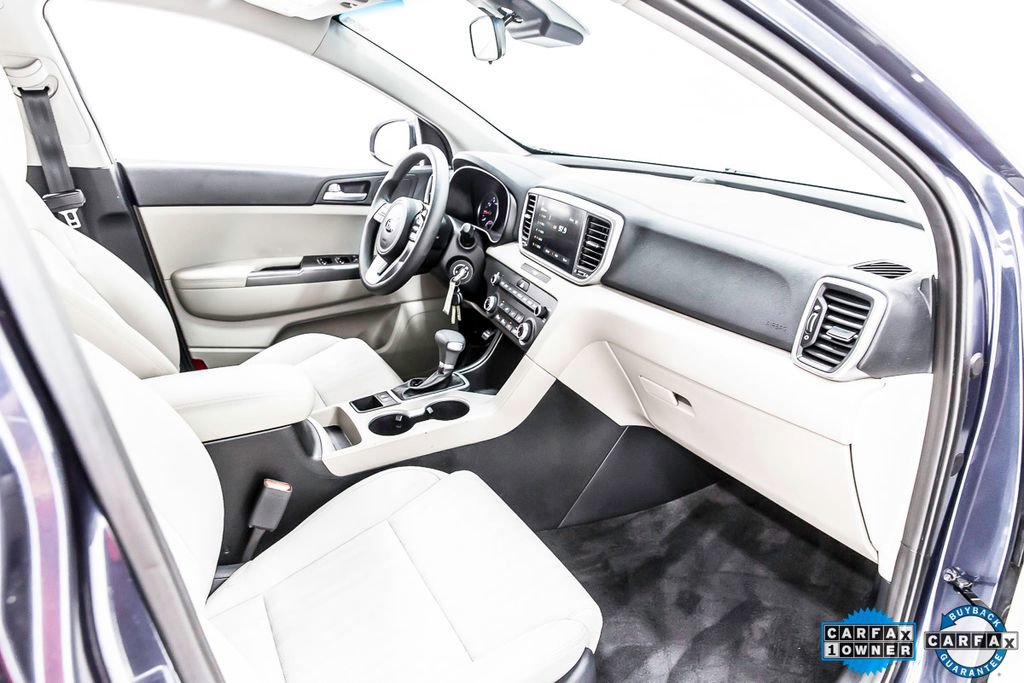 Used 2022 Kia Sportage LX image 31