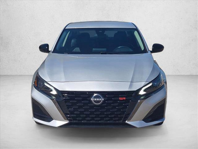 Used 2024 Nissan Altima 2.5 SR AWD/4WD image 2
