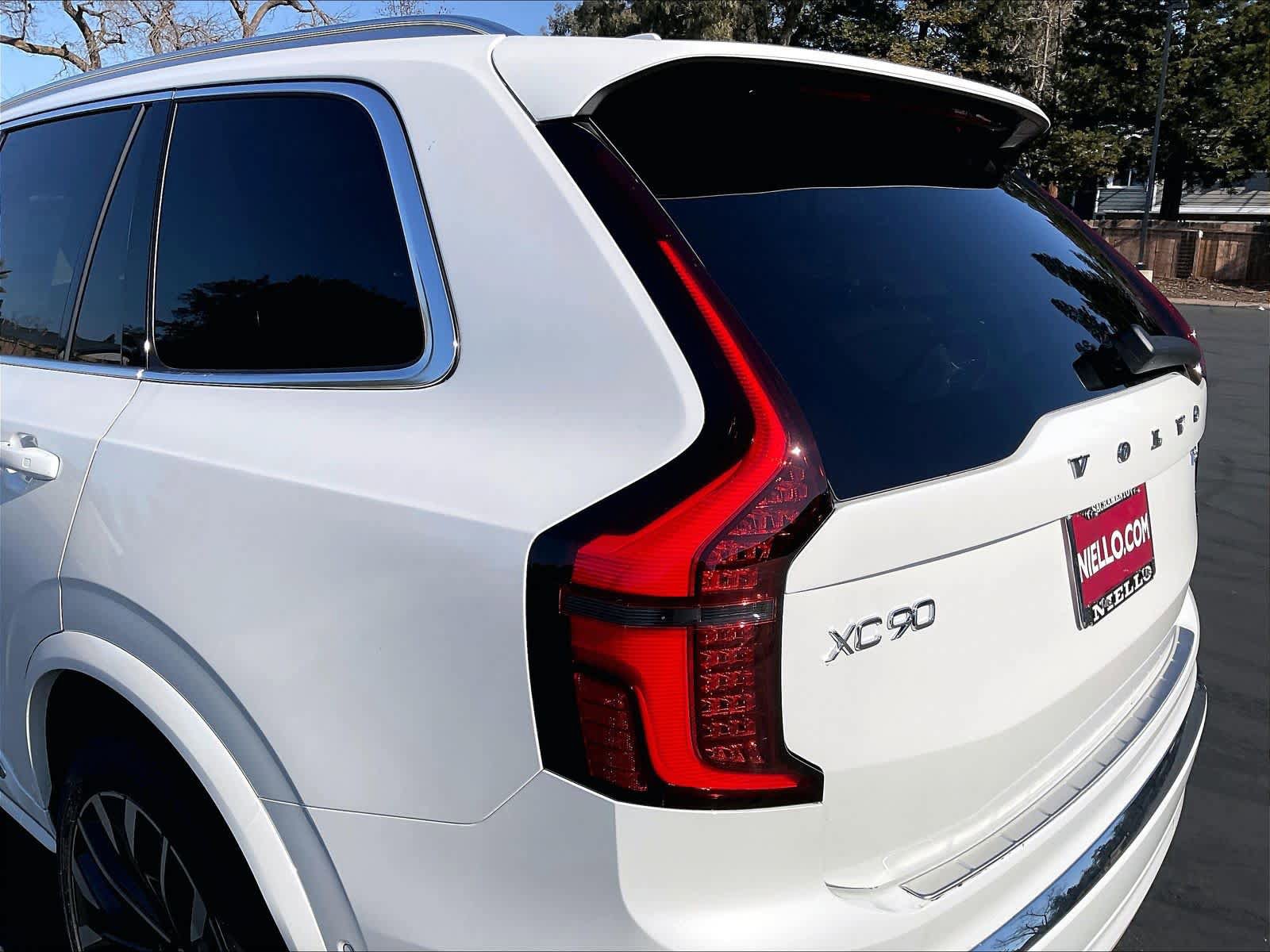 New 2026 Volvo XC90 T8 Plus w/ Protection Package image 25