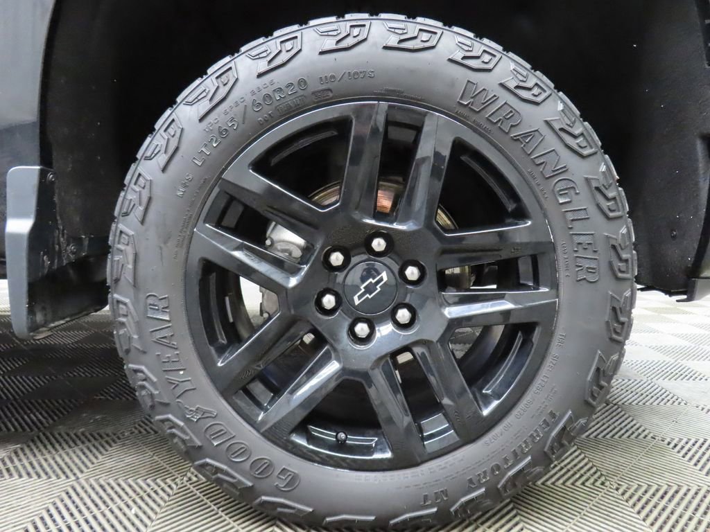 Used 2023 Chevrolet Silverado 1500 LT Trail Boss w/ Protection Package AWD/4WD image 9