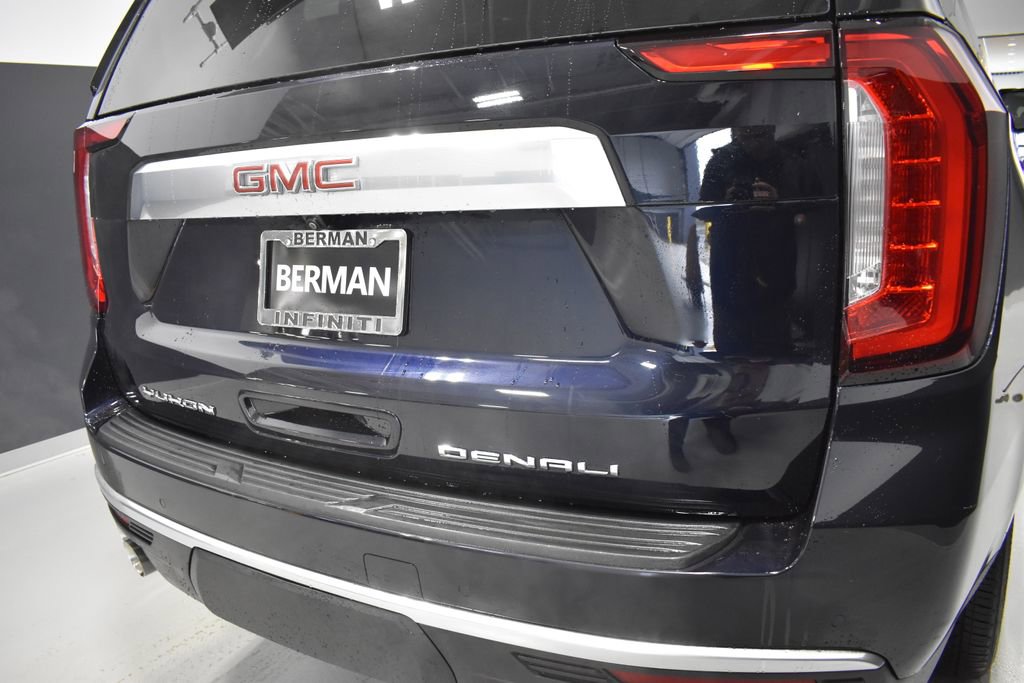 Used 2023 GMC Yukon Denali w/ LPO, Floor Liner Package image 12