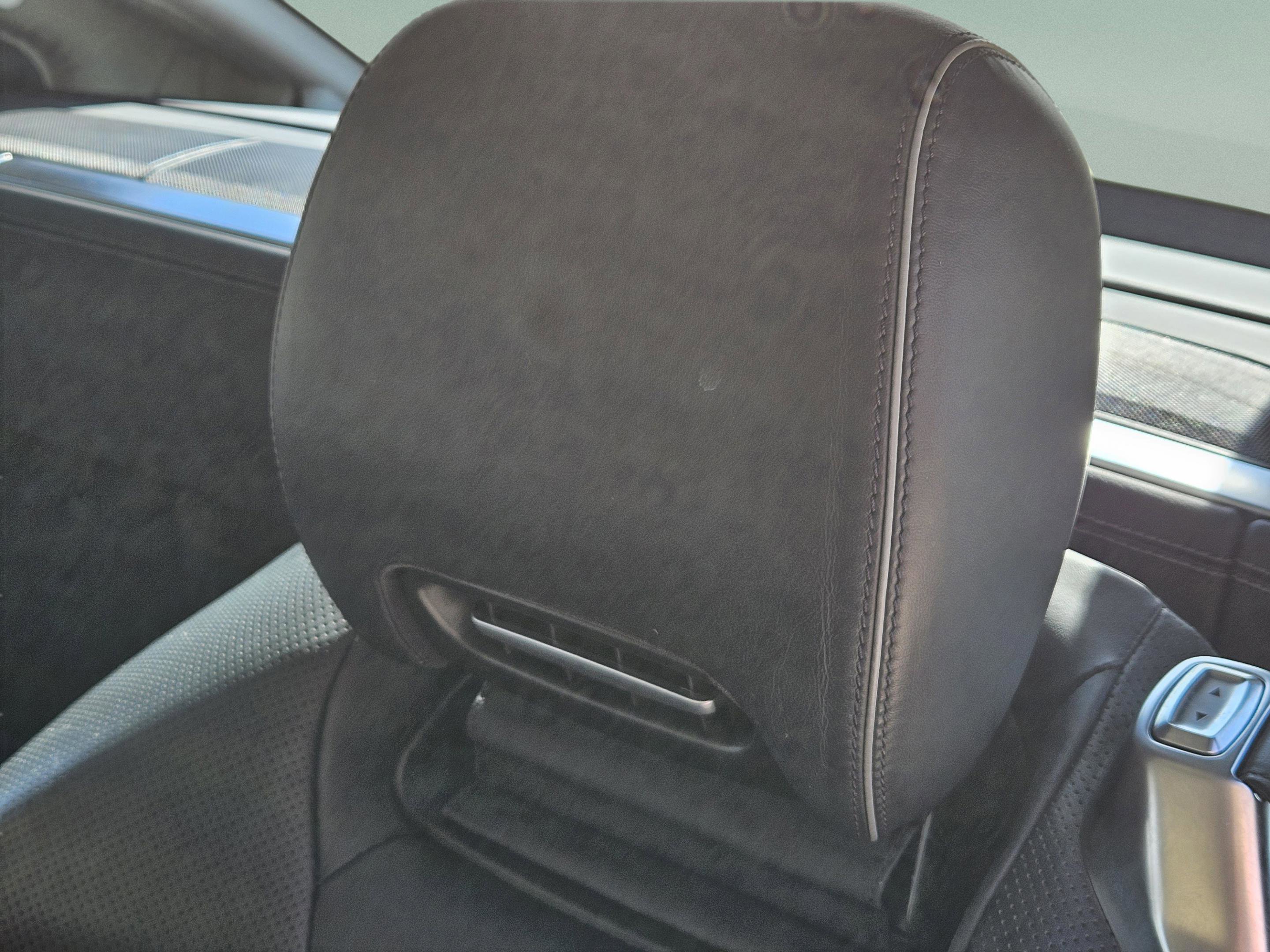 Used 2015 Mercedes-Benz SL 550 image 15