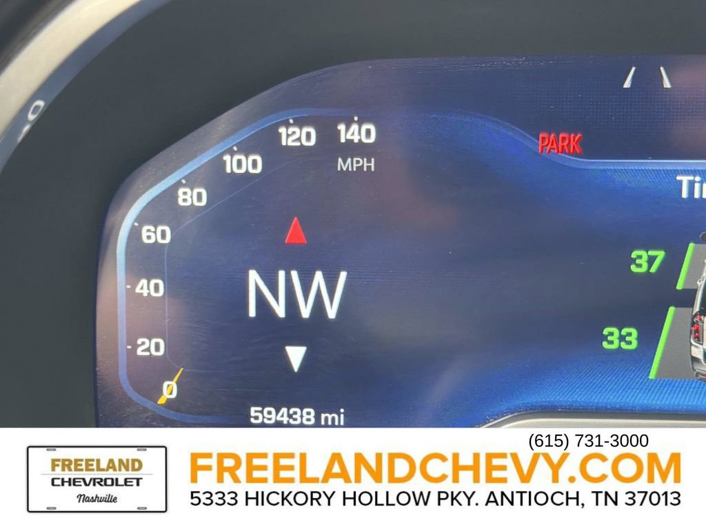 Used 2023 Chevrolet Suburban Premier image 32