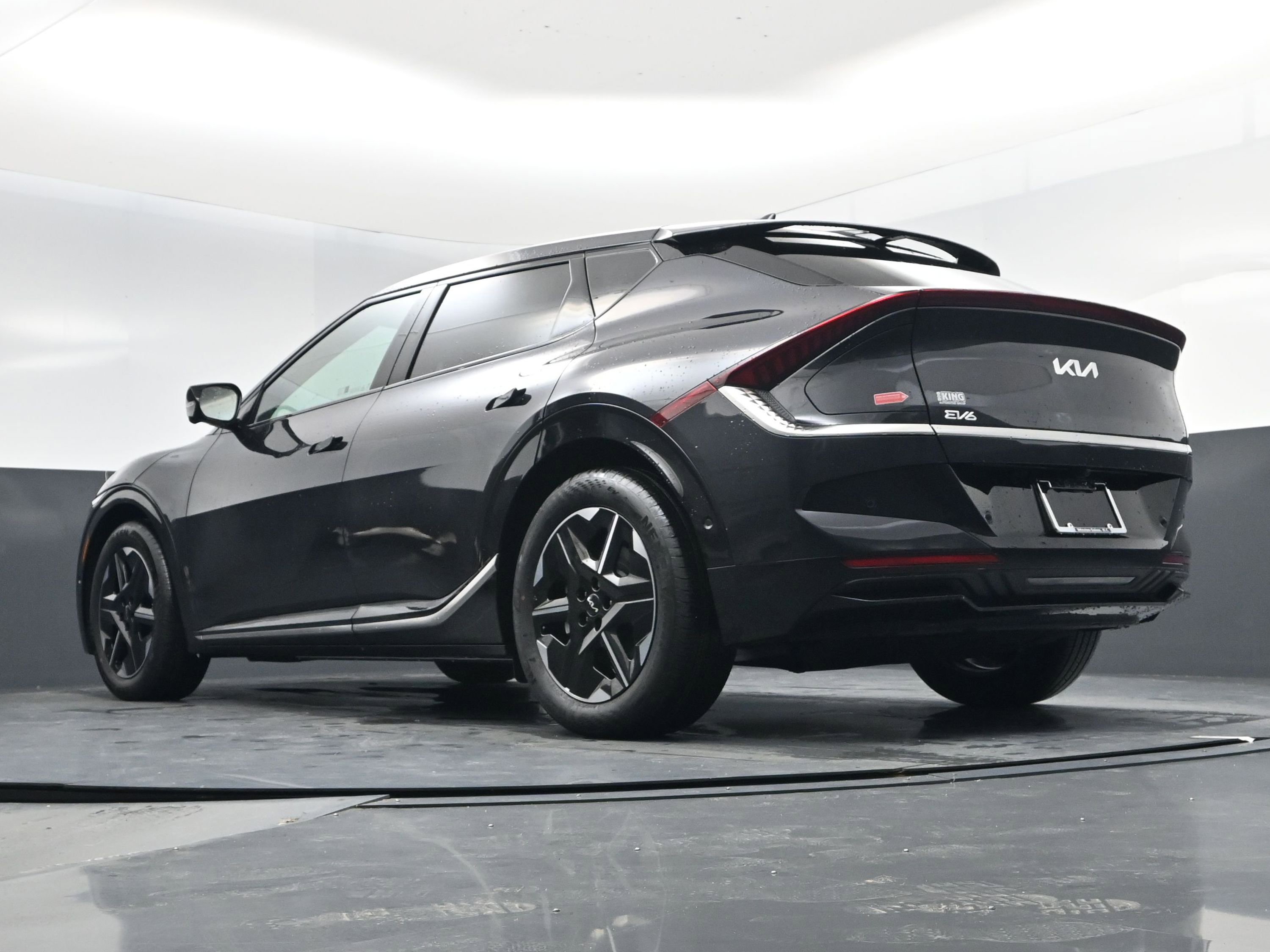 New 2025 Kia EV6 Wind image 12