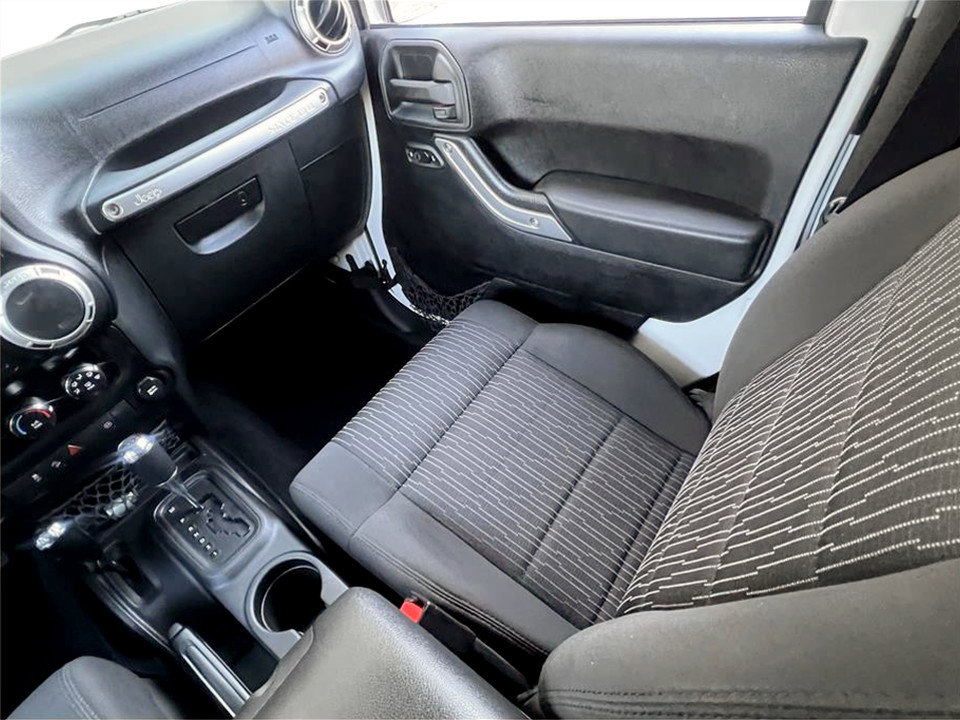 Used 2011 Jeep Wrangler Sahara w/ Trailer Tow Group image 9