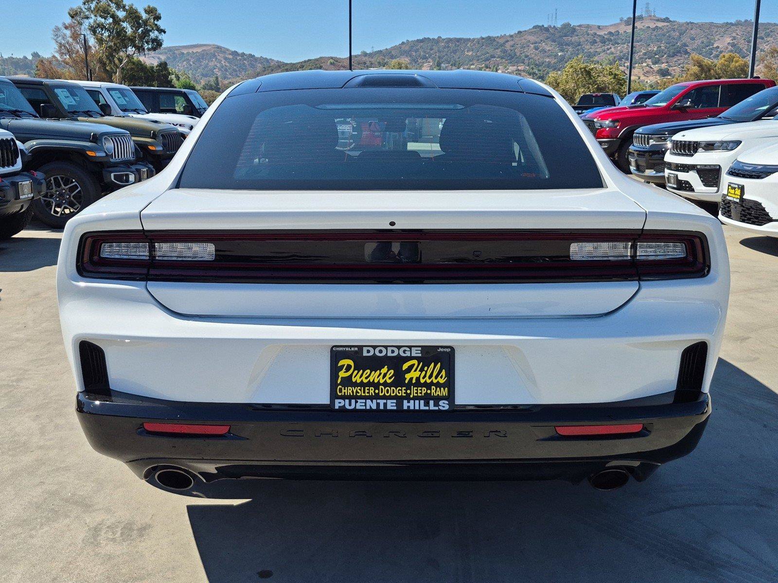 New 2026 Dodge Charger R/T w/ Blacktop Package AWD/4WD image 5