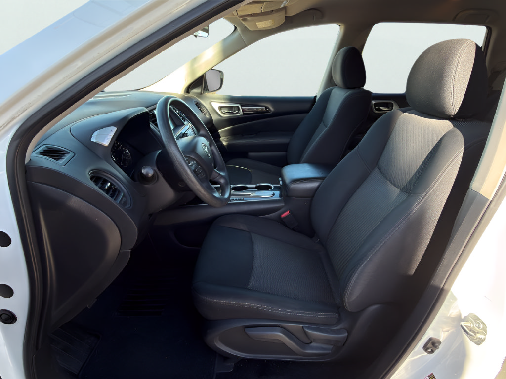 Used 2019 Nissan Pathfinder S FWD image 13