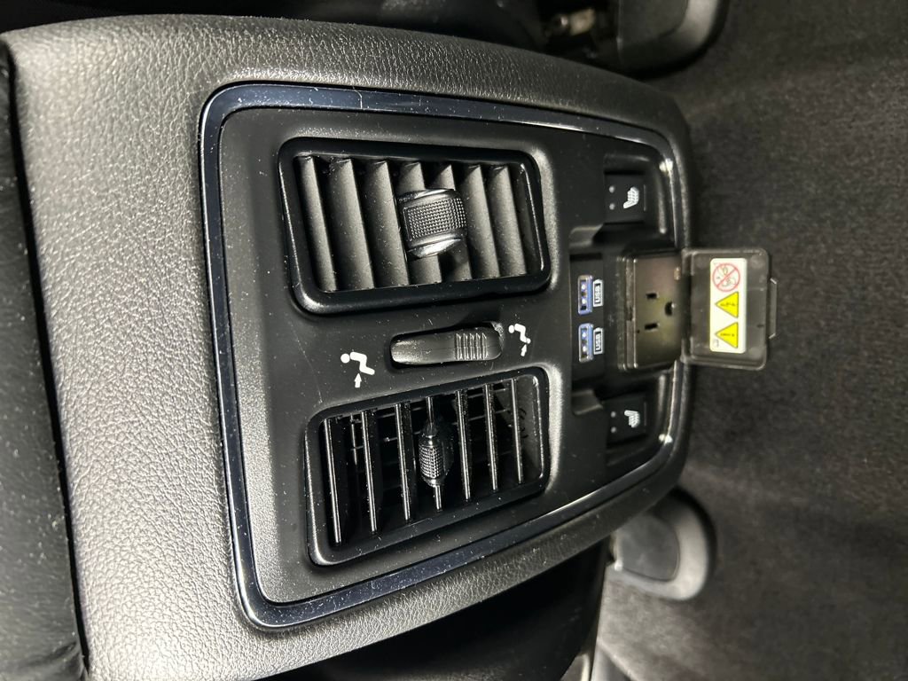Used 2021 Jeep Grand Cherokee Overland image 18