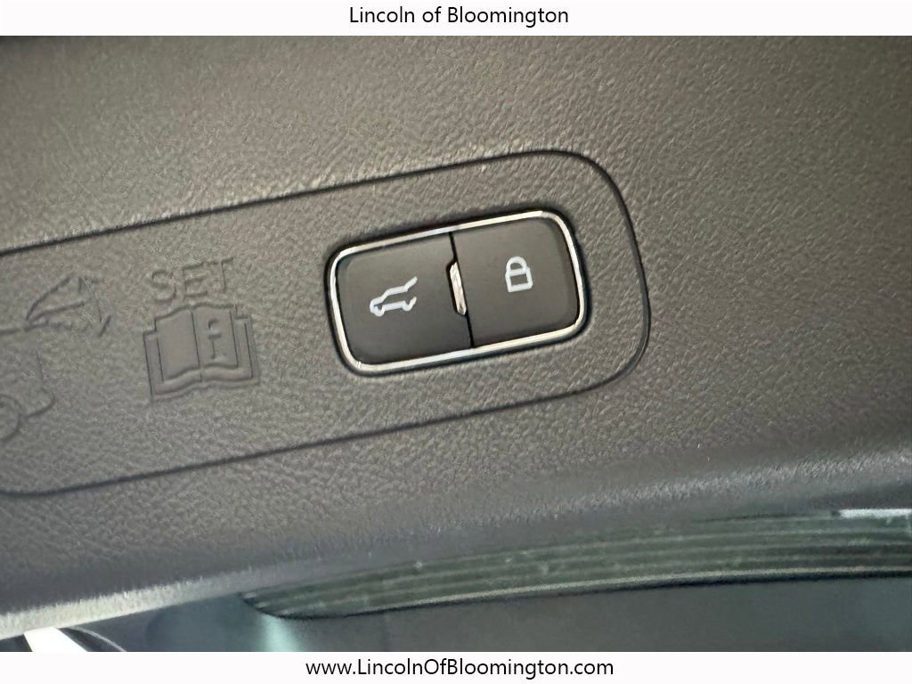New 2026 Lincoln Aviator Reserve AWD/4WD image 30