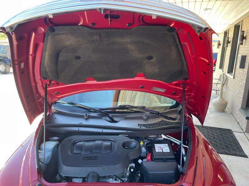 Used 2011 Chevrolet HHR LS image 48