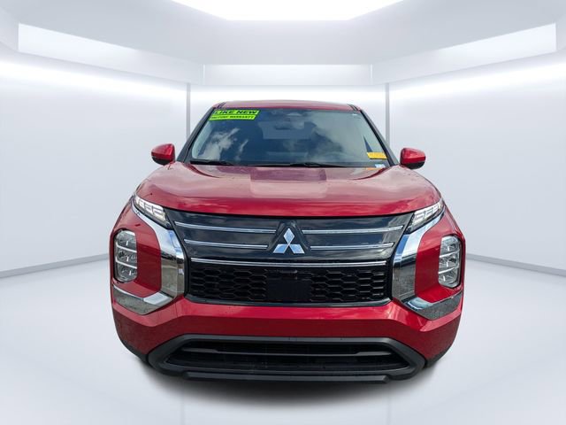 Used 2025 Mitsubishi Outlander ES image 8
