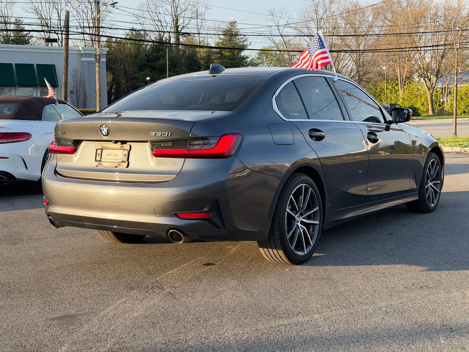 Used 2019 BMW 330i xDrive Sedan AWD/4WD image 5