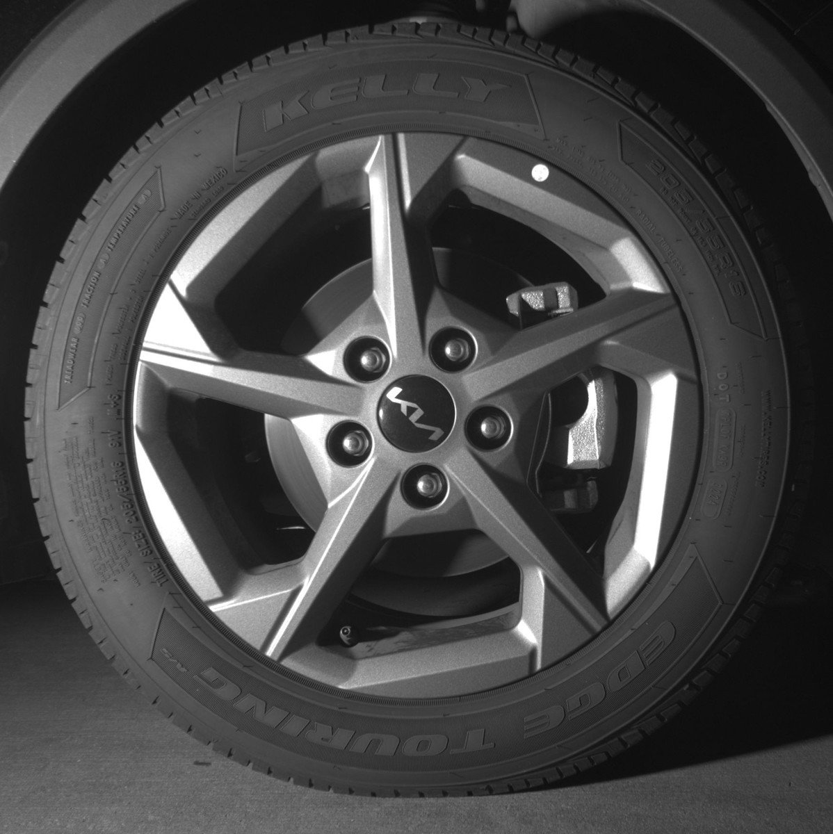 Used 2025 Kia K4 LXS image 13