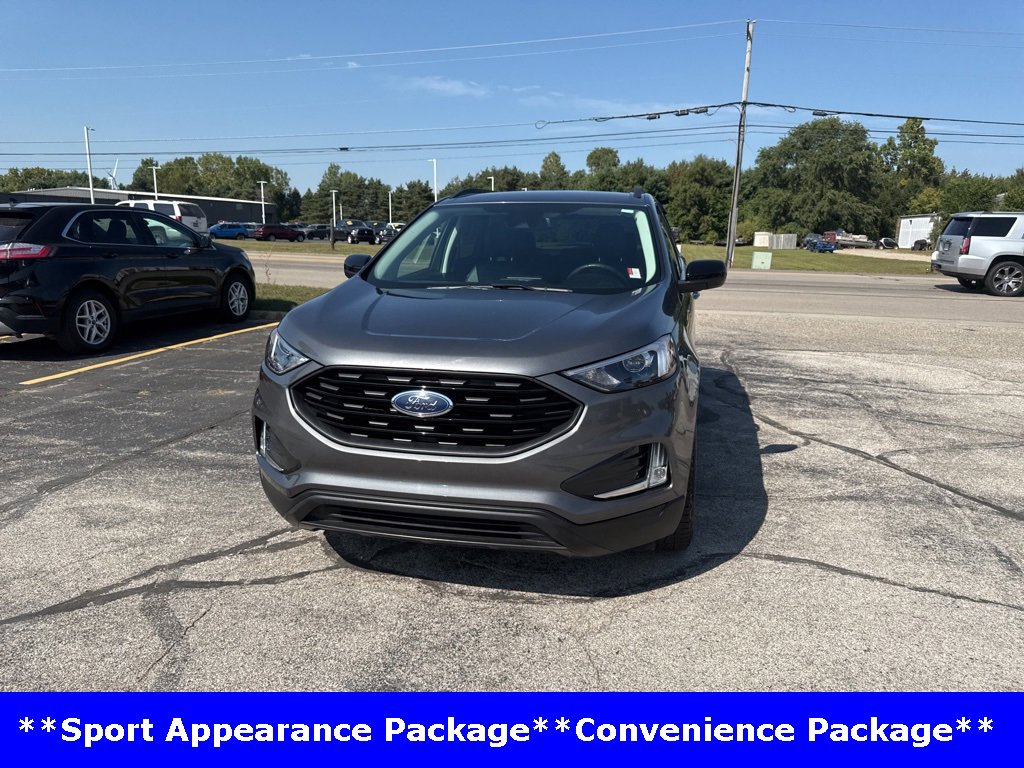 Used 2022 Ford Edge SEL w/ Sport Appearance Package image 7