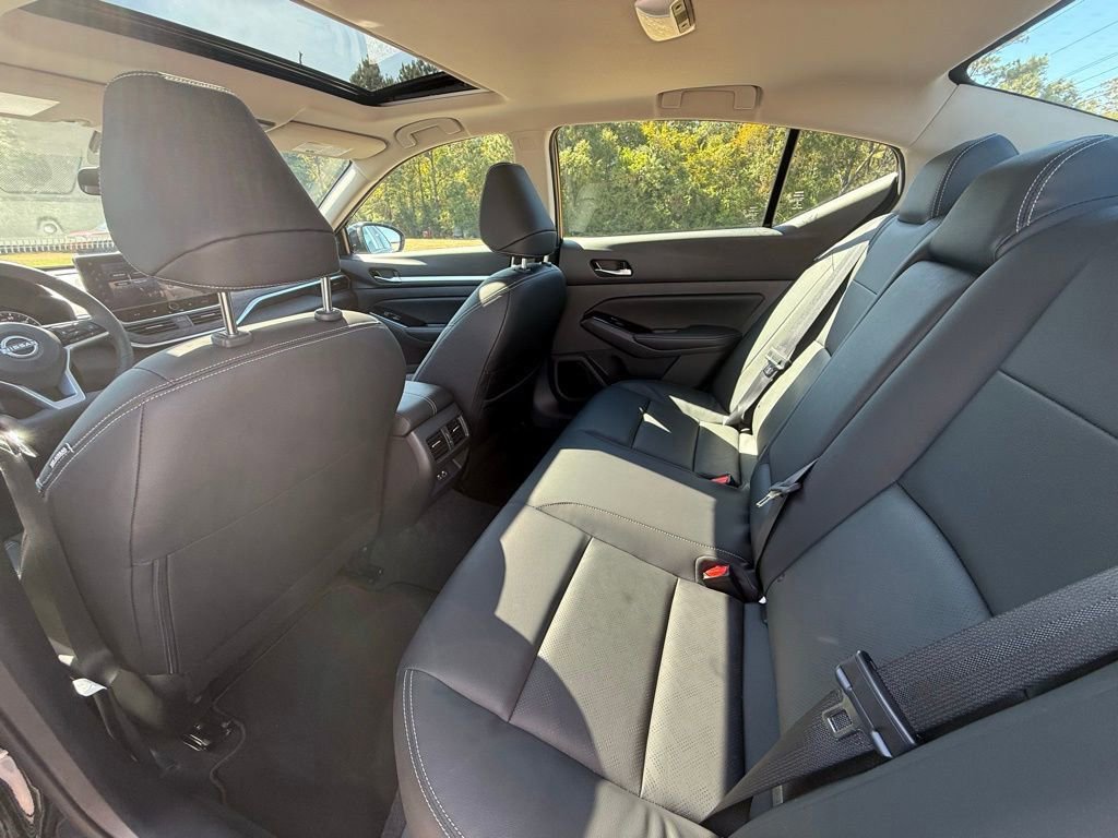 New 2025 Nissan Altima 2.5 SL image 21