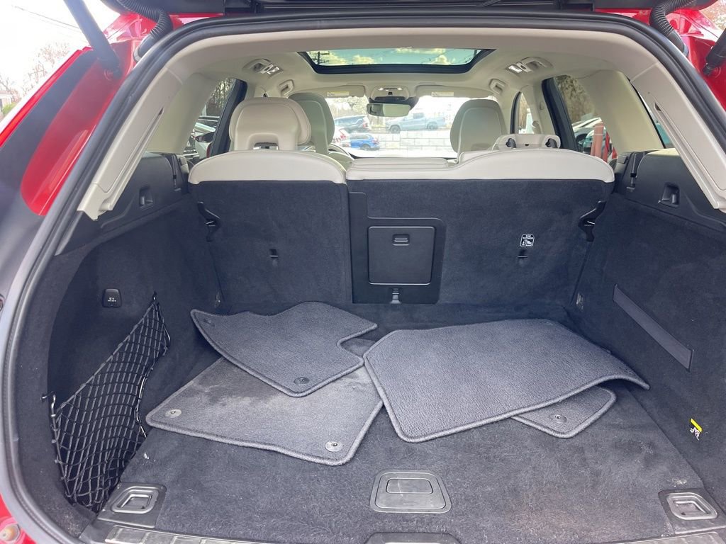 Used 2019 Volvo XC60 T5 Inscription AWD/4WD image 23