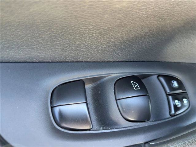 Certified 2021 Nissan Rogue Sport S image 8