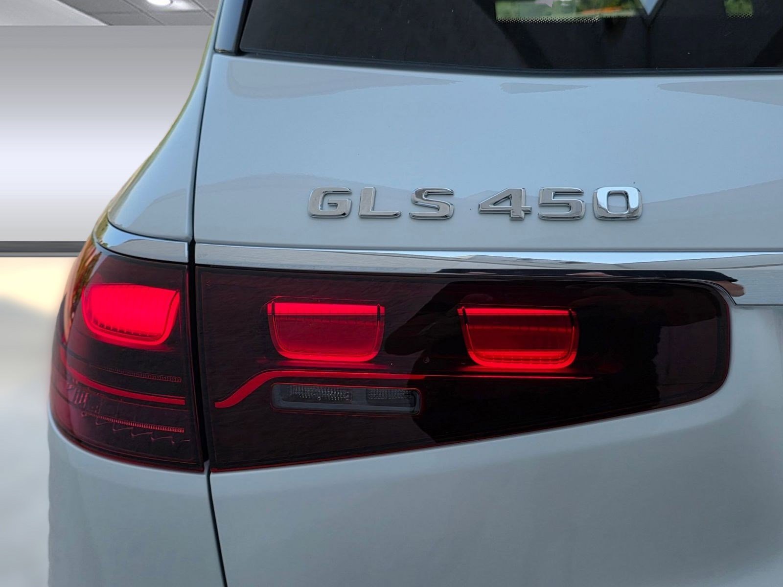 New 2026 Mercedes-Benz GLS 450 4MATIC image 11