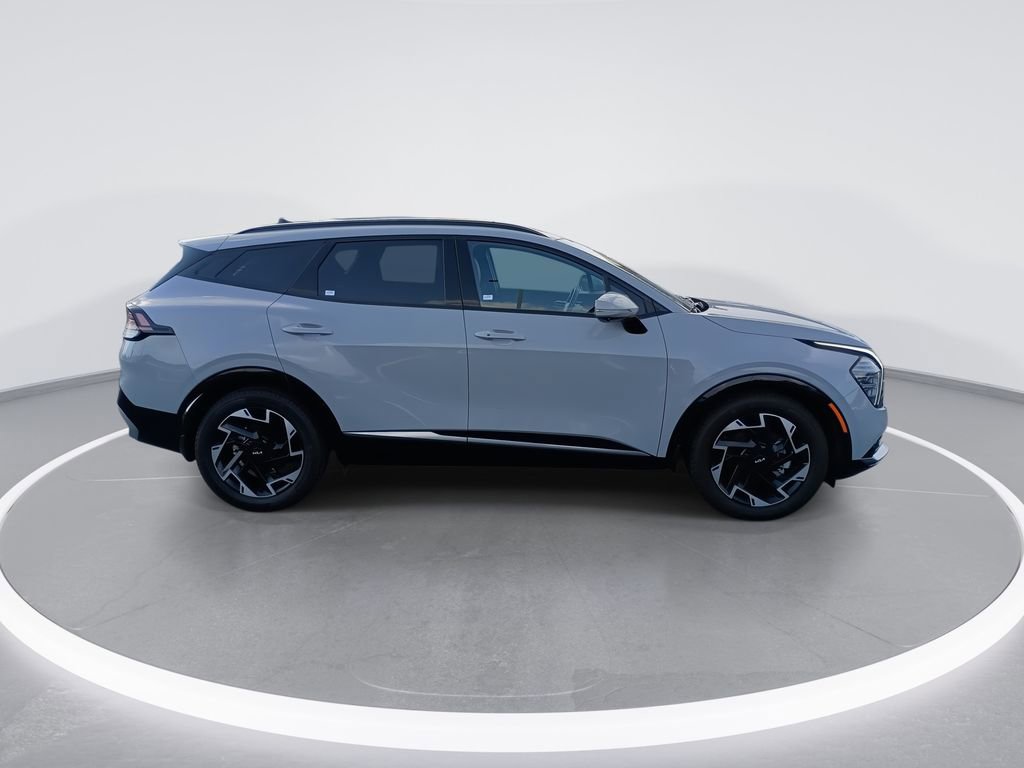 Used 2024 Kia Sportage SX image 9