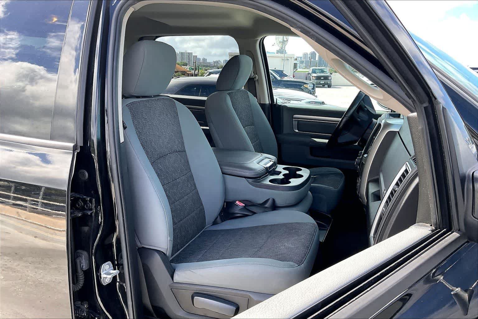 Used 2019 RAM 1500 Big Horn AWD/4WD image 13