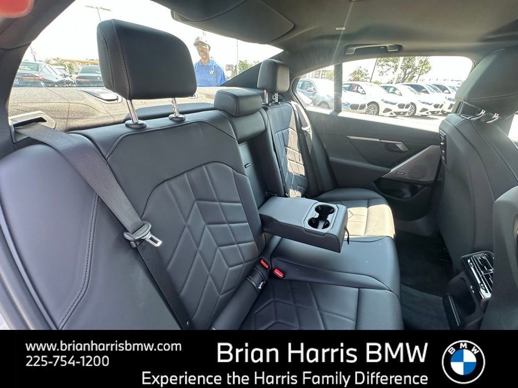 Certified 2025 BMW 530i w/ Premium Package image 21