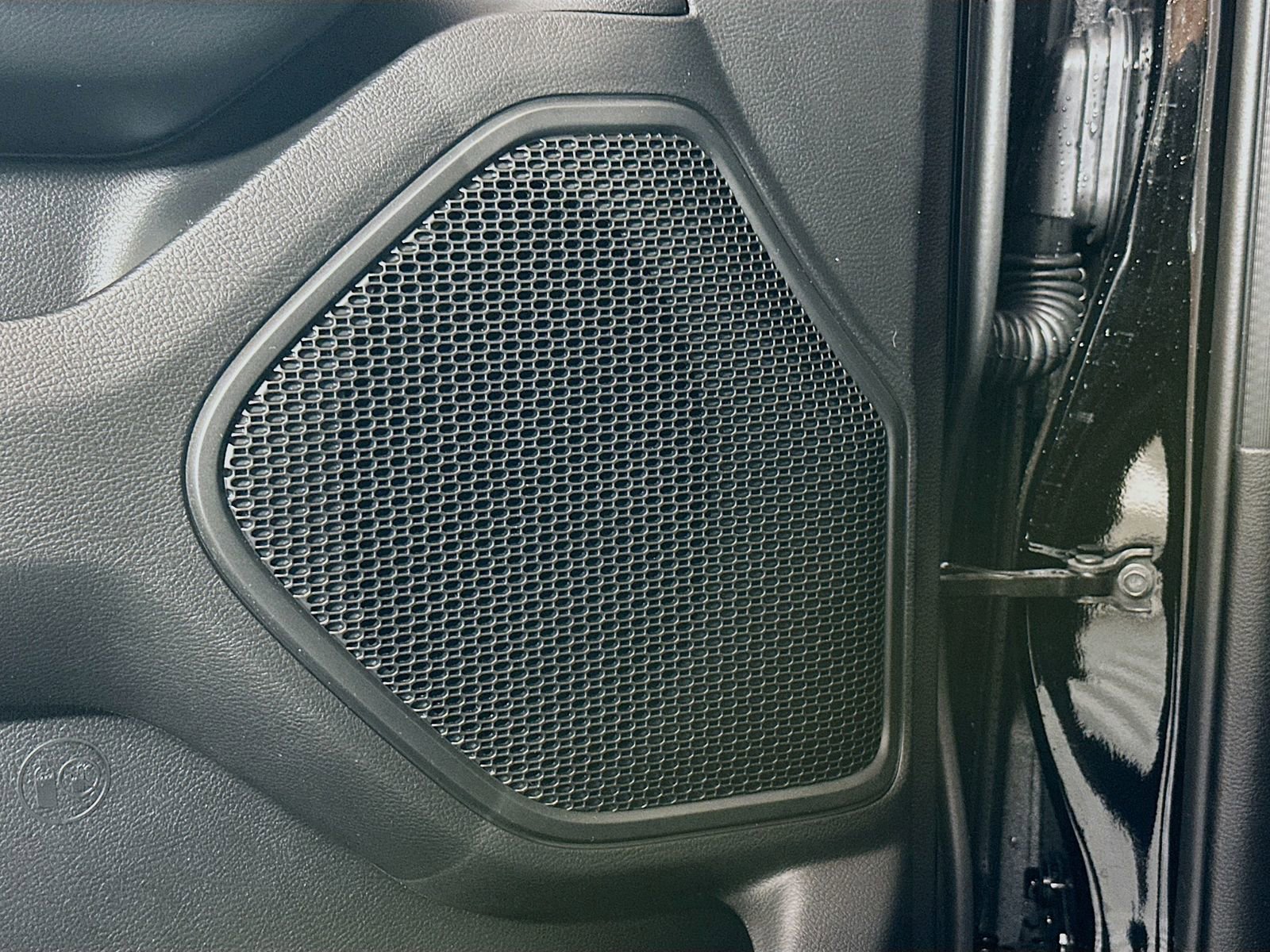 New 2026 RAM 1500 Express AWD/4WD image 18