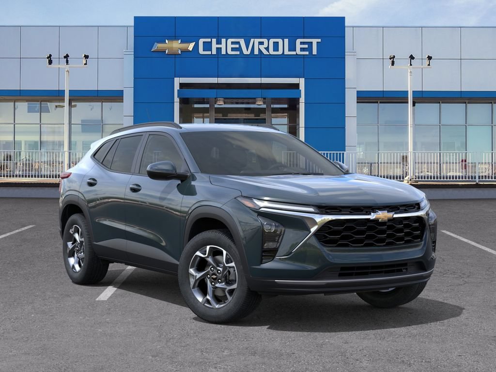 New 2026 Chevrolet Trax LT w/ Driver Confidence Package FWD image 7