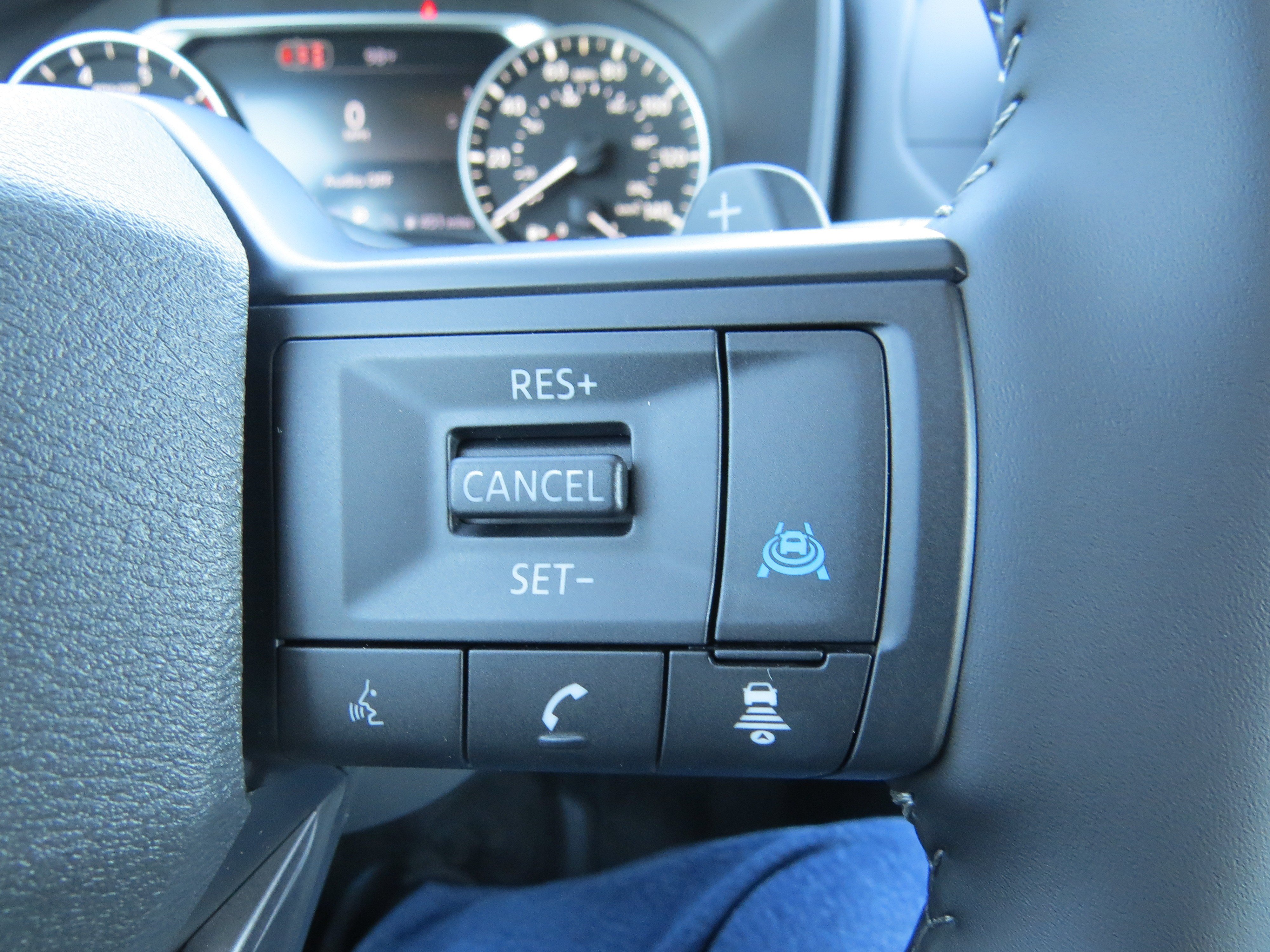 New 2026 Nissan Rogue Dark Armor FWD image 19