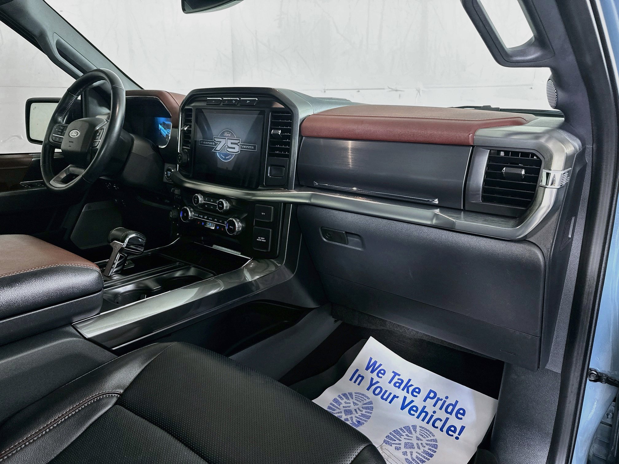 Used 2023 Ford F150 Lariat AWD/4WD image 29