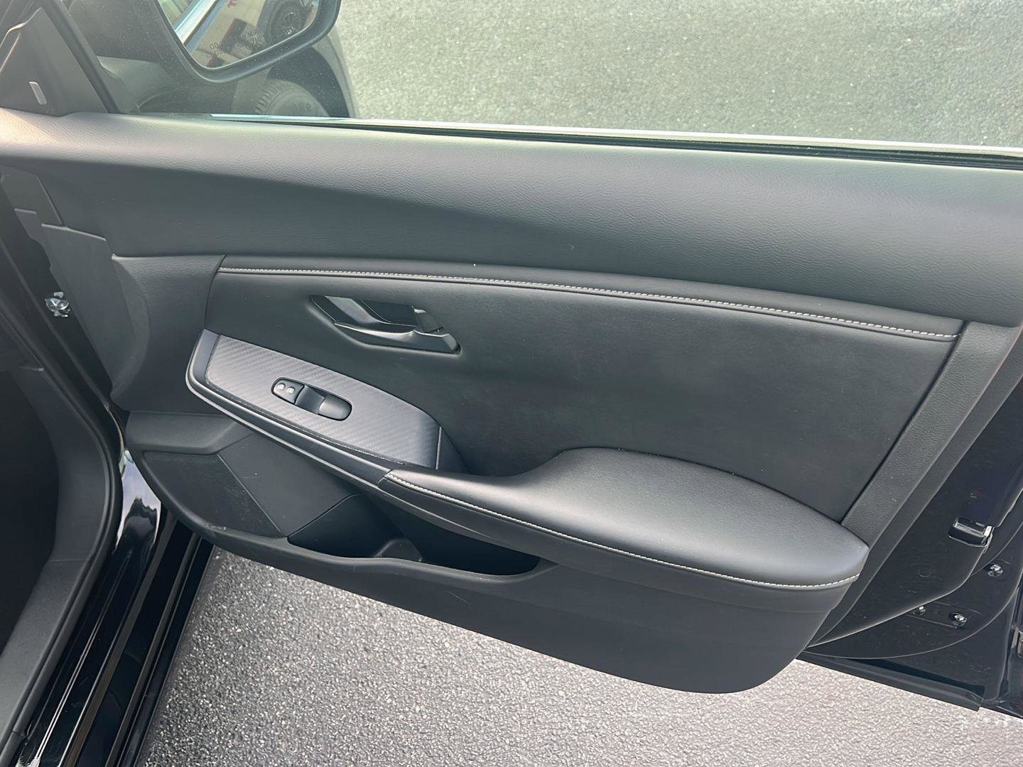 Used 2024 Nissan Sentra S image 14