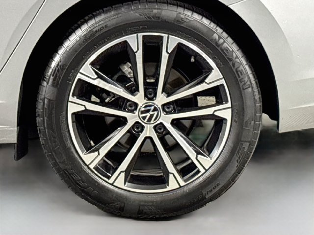 Certified 2023 Volkswagen Jetta Sport w/ IQ.Drive Package FWD image 31
