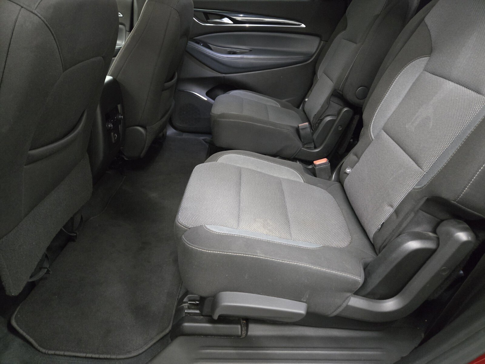 Used 2021 Buick Enclave Preferred w/ LPO, Cargo Package image 8