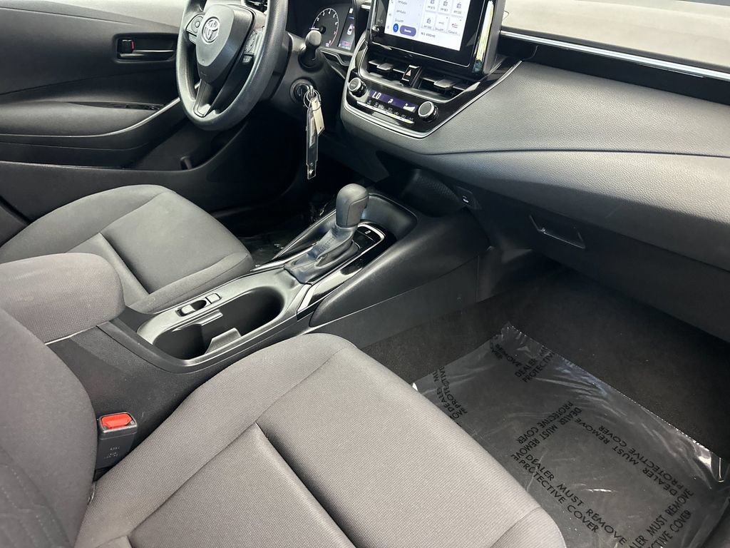 Used 2024 Toyota Corolla LE FWD image 14