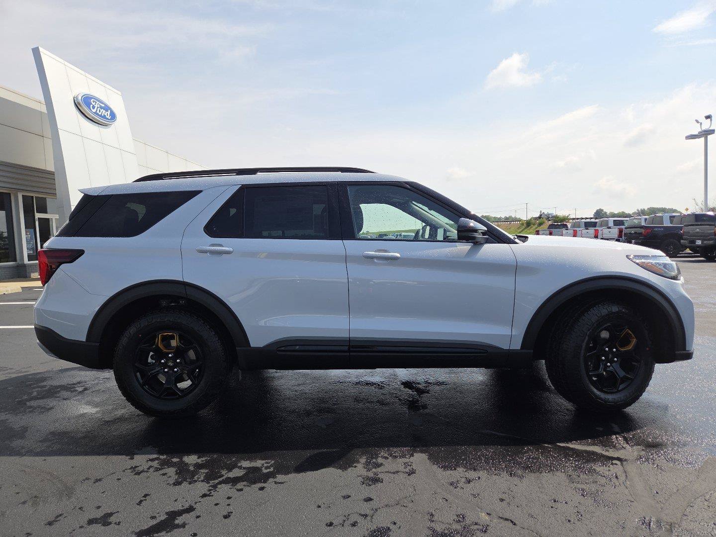 New 2026 Ford Explorer Tremor w/ Tremor Ultimate Package AWD/4WD image 20