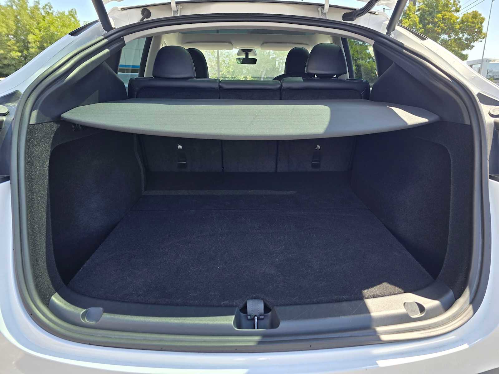 Used 2023 Tesla Model Y AWD image 17