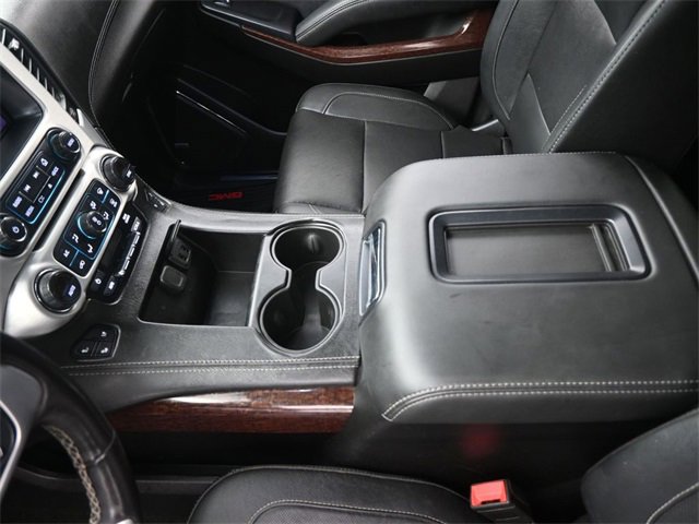 Used 2018 GMC Yukon SLT w/ Premium Edition image 9