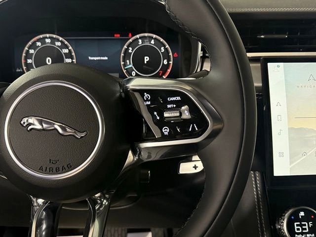 New 2026 Jaguar F-PACE R-Dynamic S image 40